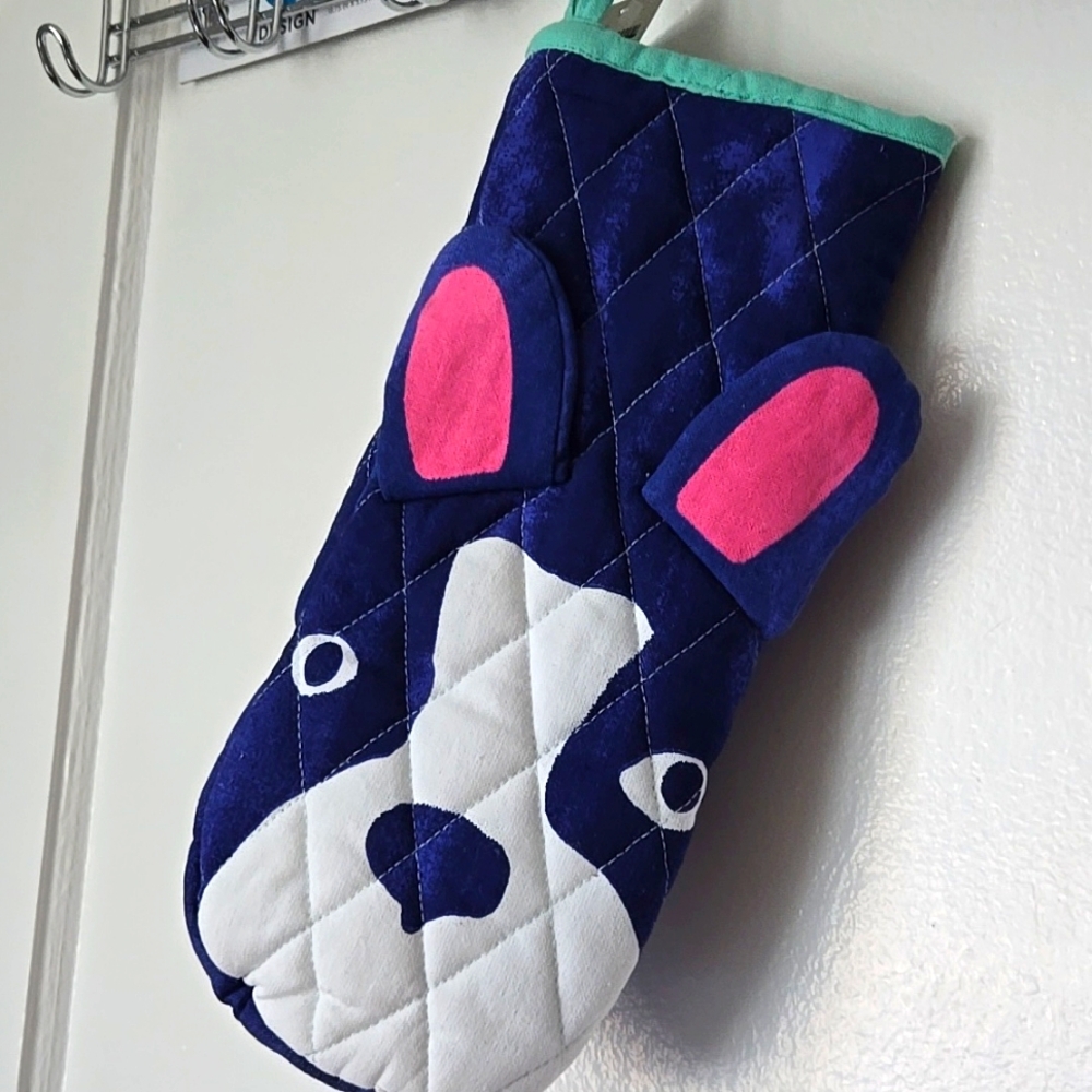 Frenchie oven mitt